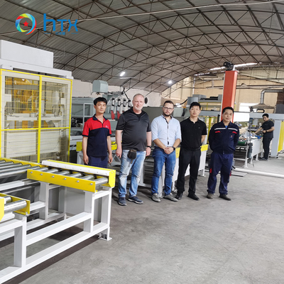 Machine de fabrication de murs de soutènement en grès à haut rendement