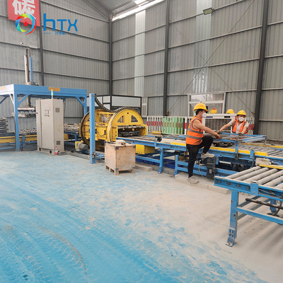 Machine de fabrication de panneaux de clôture en béton entièrement automatique