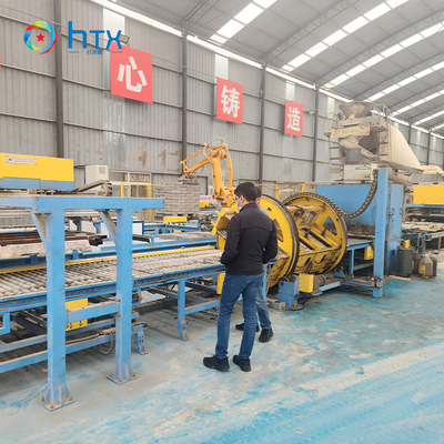 Machine de fabrication de panneaux de clôture en béton entièrement automatique