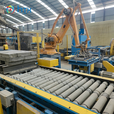 Machine de coulée automatique pour la fabrication de faisceaux de pierre