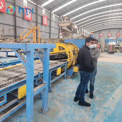Machine de fabrication de panneaux de clôture de la chaîne de production de carreaux de toiture en ardoise de béton