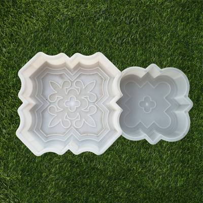 Le verrouillage de route couvre de tuiles la taille en plastique en caoutchouc du moule 25*25*4.5cm de machine à paver